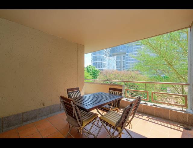 2 BEDROOM APARTMENT TO LET IN MORNINGSIDE